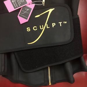 Jsculpt Fitness belt (black and gold)